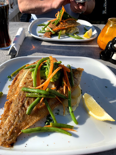 Cafe & Restaurant Daddy's - Gastronomi og hotelvirksomhed