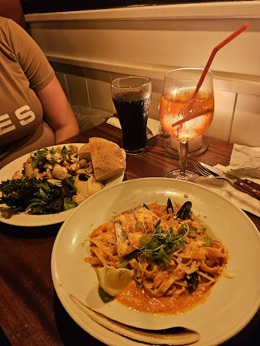 Café Mango - Gastronomi og hotelvirksomhed