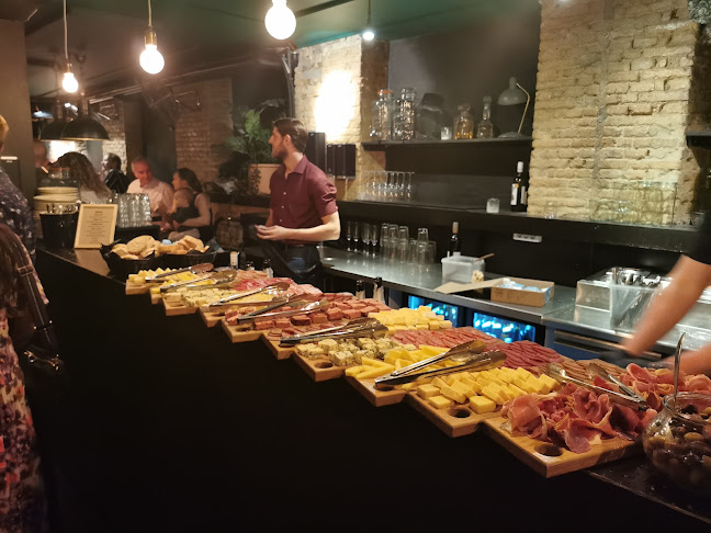 Opinii despre Dahl & Dahl în Indre By - Gastronomi og hotelvirksomhed