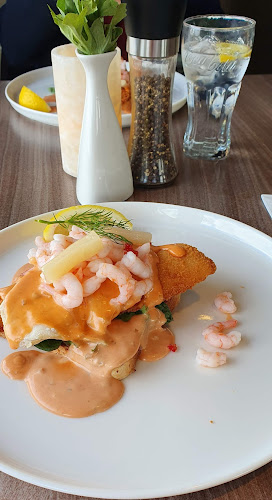 Opinii despre Café SeSa Ishøj în Ishøj - Gastronomi og hotelvirksomhed