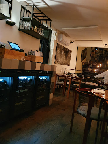 Opinii despre Leaven Champagne- & Vinbar în København - Gastronomi og hotelvirksomhed