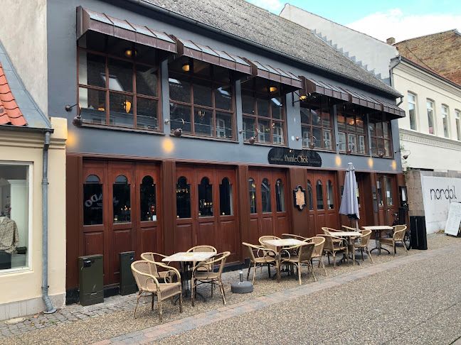 Humlechok Grenaa - Gastronomi og hotelvirksomhed