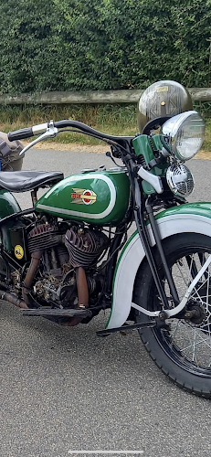 Comentarii opinii despre Ironhead MC Badland