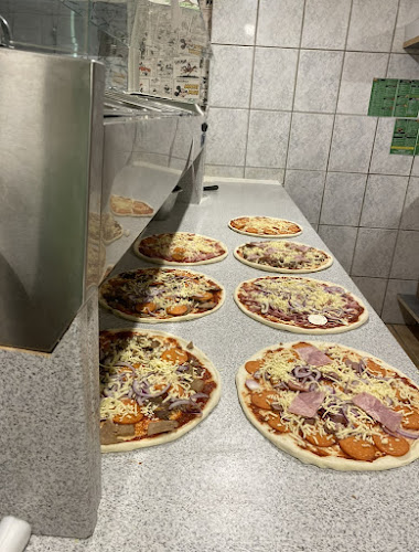 Opinii despre Rødding Pizza în Tjele - Gastronomi og hotelvirksomhed