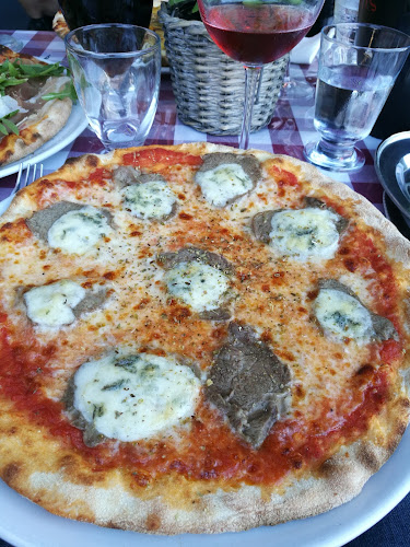 Da Angelino Pizza og Pasta - Gastronomi og hotelvirksomhed