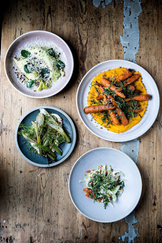 Comentarii opinii despre Rødder ved Pladefabrikken