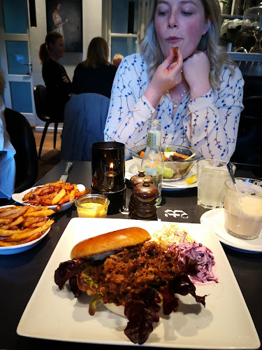 Café Bomhuset - Charlottenlund