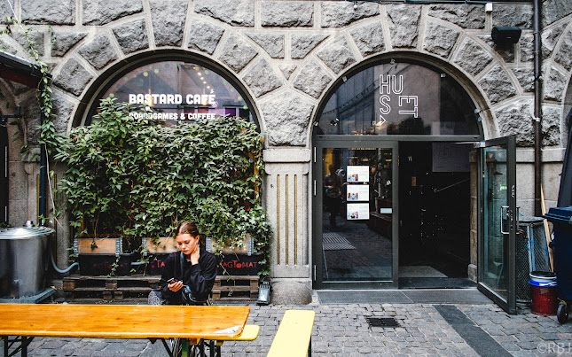 Bastard Café HUSET