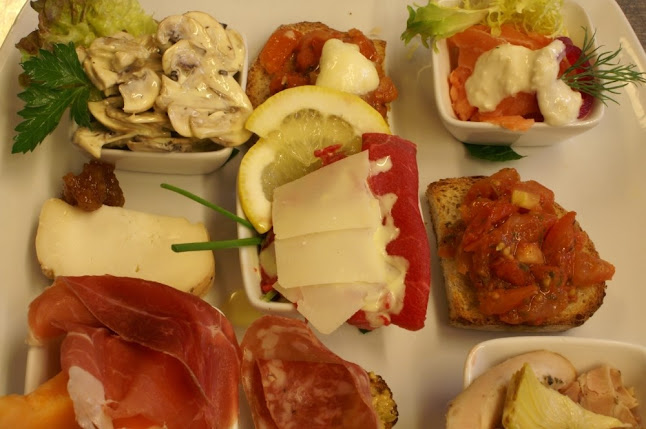 Italy & Italy Ristorante - Gastronomi og hotelvirksomhed