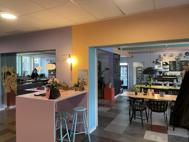Cafeen i Huset No7 - Gastronomi og hotelvirksomhed