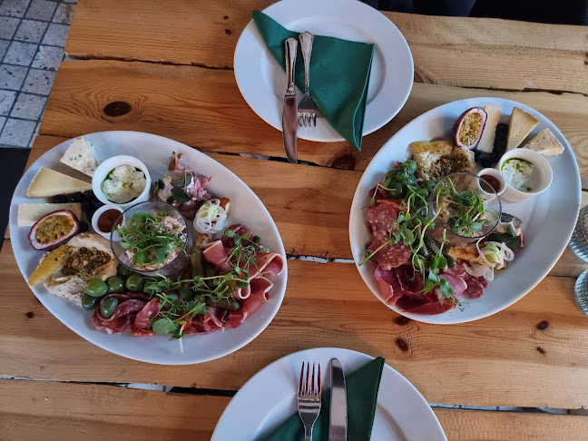 Humle Ølbar - Gastronomi og hotelvirksomhed