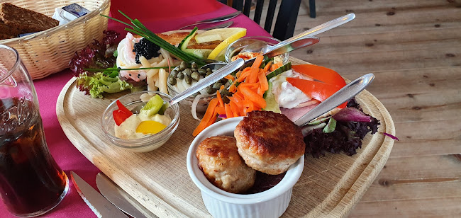 Opinii despre Den skæve Kro în Ebeltoft - Gastronomi og hotelvirksomhed
