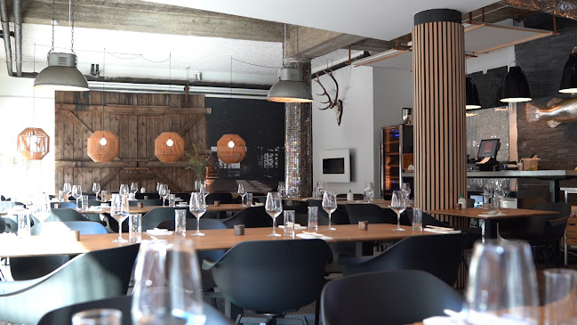 Yutaka Spisehus & Take away