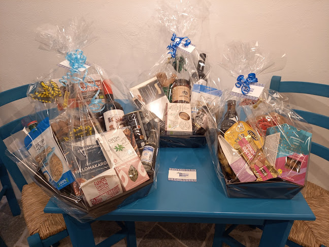 Den lille Græske - Gastronomi og hotelvirksomhed