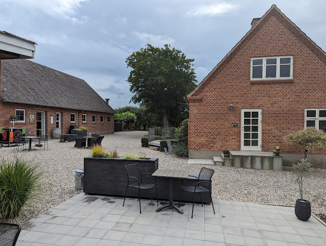 Opinii despre Stenbækhus / mad på Mols în Knebel - Gastronomi og hotelvirksomhed