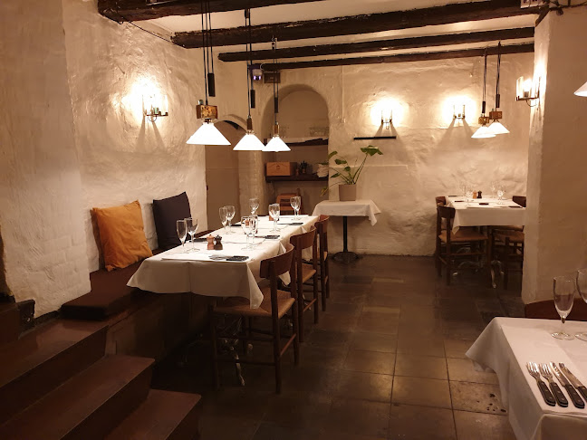 Opinii despre Peder Oxes Kælder în København - Gastronomi og hotelvirksomhed