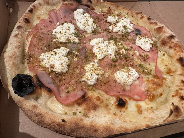 Da Gallo Pizzeria - Gastronomi og hotelvirksomhed