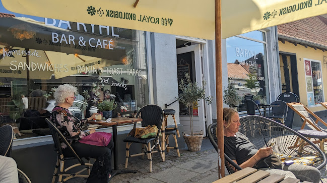 Ba'ryhl Bar & Café - Gastronomi og hotelvirksomhed