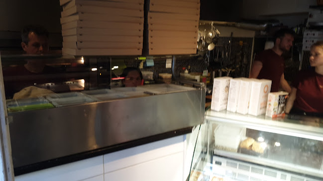 La Tradizionale Pizzeria - Gastronomi og hotelvirksomhed