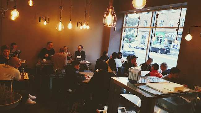 Esperia 2000 Pizza Café