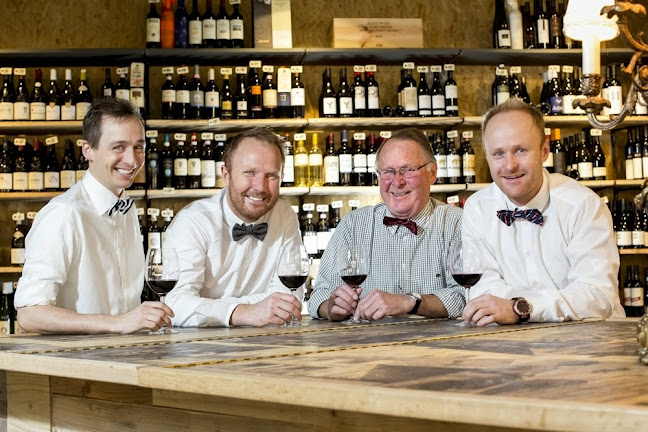 Uhrskov Vinhandel - Gastronomi og hotelvirksomhed