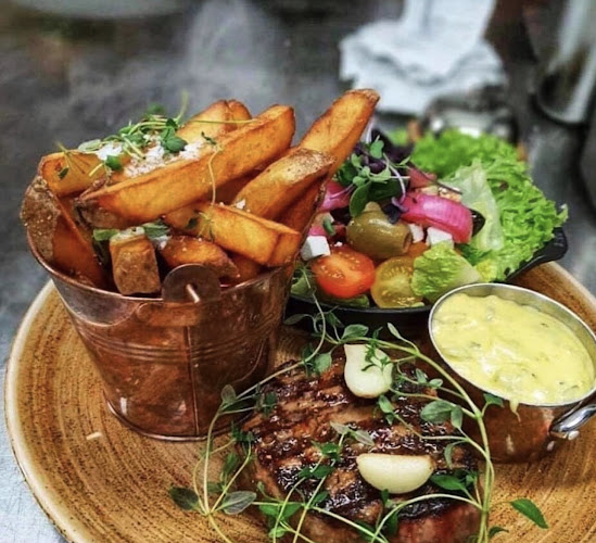 Cafe Marcello's - Gastronomi og hotelvirksomhed