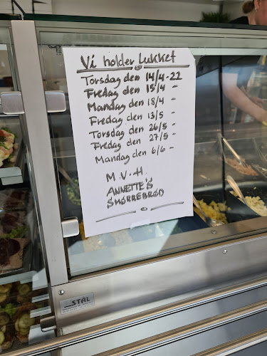 Opinii despre Annettes Smørrebrød în Hedehusene - Gastronomi og hotelvirksomhed