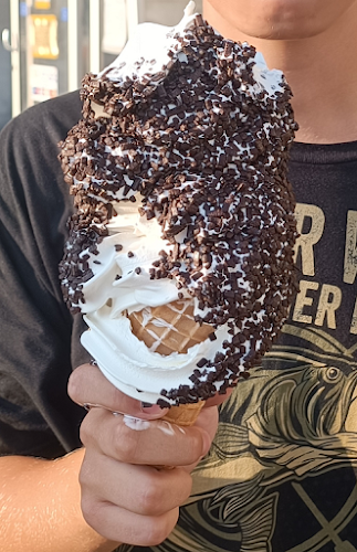 Lydolphs Isbar - Gastronomi og hotelvirksomhed