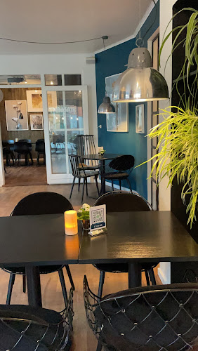 Comentarii opinii despre Café L'Île