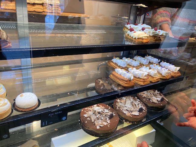 Comentarii opinii despre R-Bakery