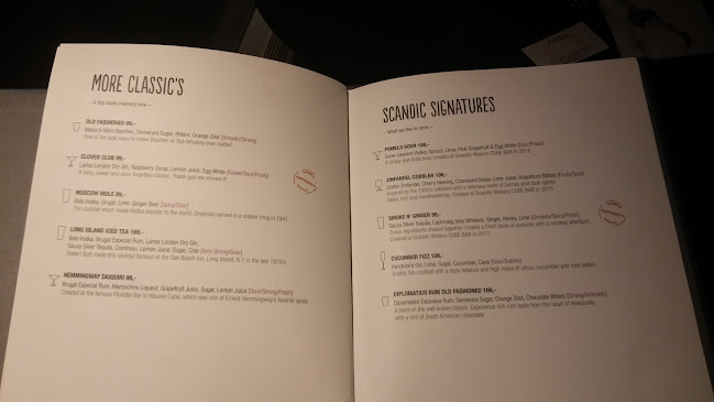 Opinii despre CUBE Heineken Bar în København - Gastronomi og hotelvirksomhed