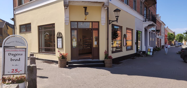 Comentarii opinii despre Nytorvs Konditori v/ Frank Skou