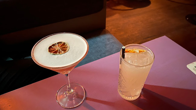 Bæst Cocktailbar - Gastronomi og hotelvirksomhed