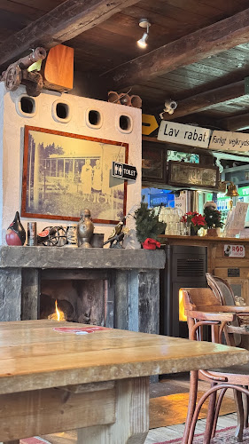 Opinii despre Larsens Plads în Væggerløse - Gastronomi og hotelvirksomhed