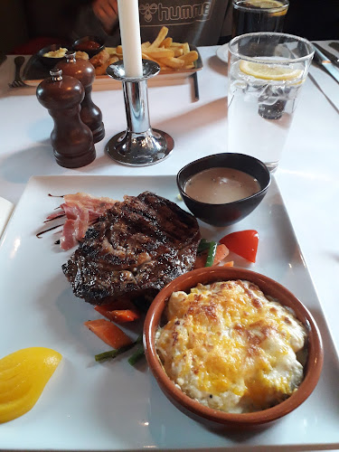 Cassandre Bistro - Gastronomi og hotelvirksomhed