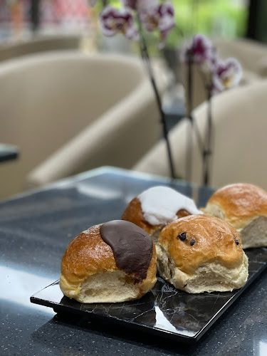 Opinii despre Valhøjs bageri & café în Rødovre - Gastronomi og hotelvirksomhed