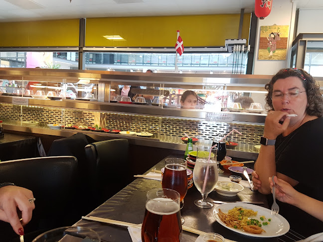 Tokyo Running Sushi Storcenter