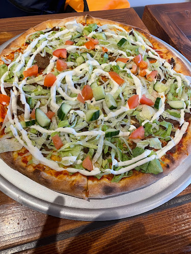 Hawal Pizza - Gastronomi og hotelvirksomhed