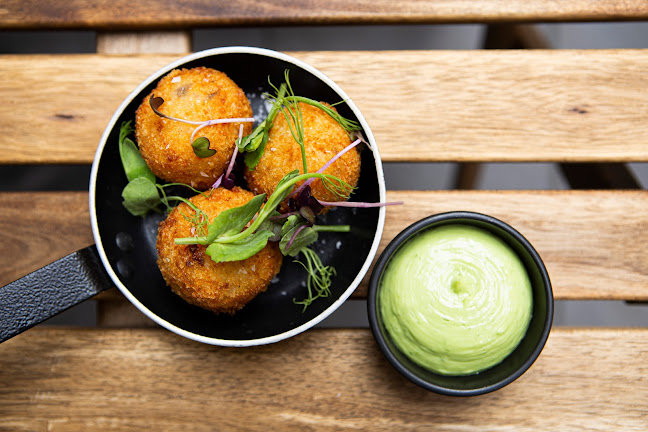 Comentarii opinii despre Francisco Restaurant