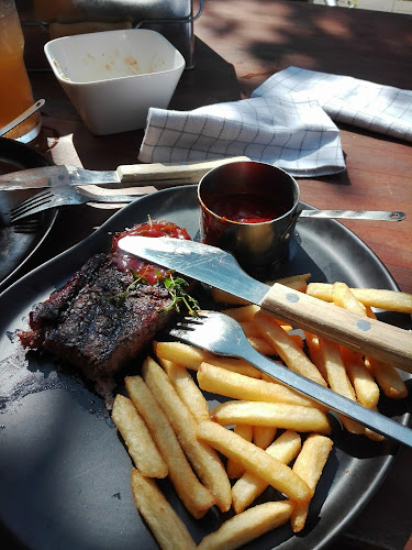 Opinii despre Bone's Horsens în Horsens - Gastronomi og hotelvirksomhed