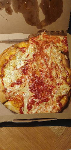 Comentarii opinii despre Pizza Toppers Tilst