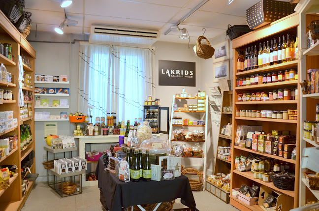 Comentarii opinii despre Thea