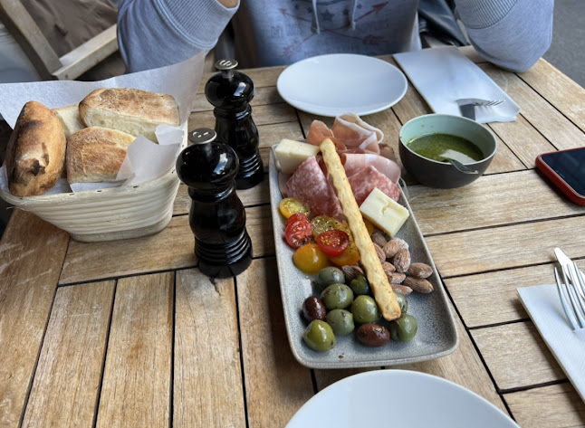 Grappa - Gastronomi og hotelvirksomhed