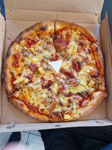 Opinii despre Fårvang Pizza în Fårvang - Gastronomi og hotelvirksomhed