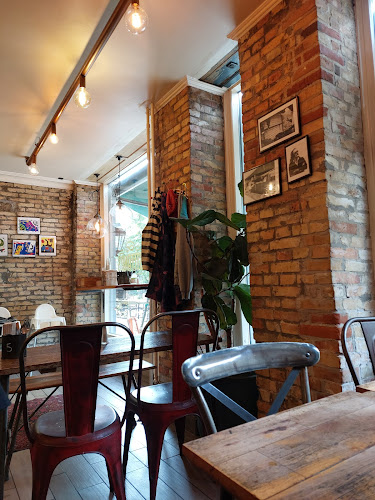 Stefanos Pizzabar - Gastronomi og hotelvirksomhed