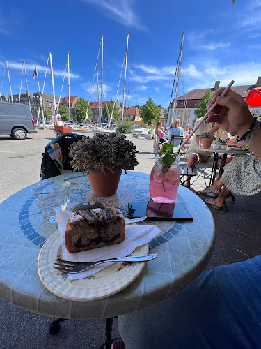Opinii despre Bådklubben în København - Gastronomi og hotelvirksomhed