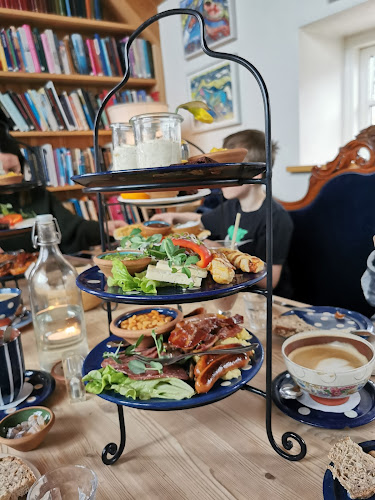 Keramikcafé Møllehuset - Gastronomi og hotelvirksomhed