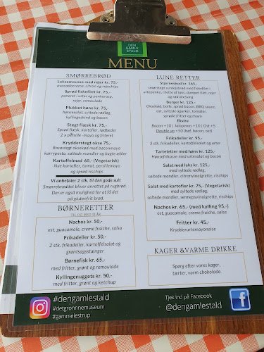 Opinii despre Restaurant Den Gamle Stald în Auning - Gastronomi og hotelvirksomhed