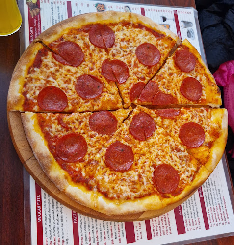 La Toscana - Gastronomi og hotelvirksomhed