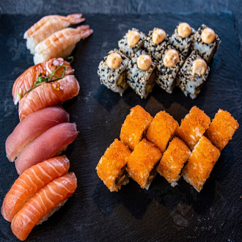 Comentarii opinii despre Oriental Barbecue House og Running Sushi